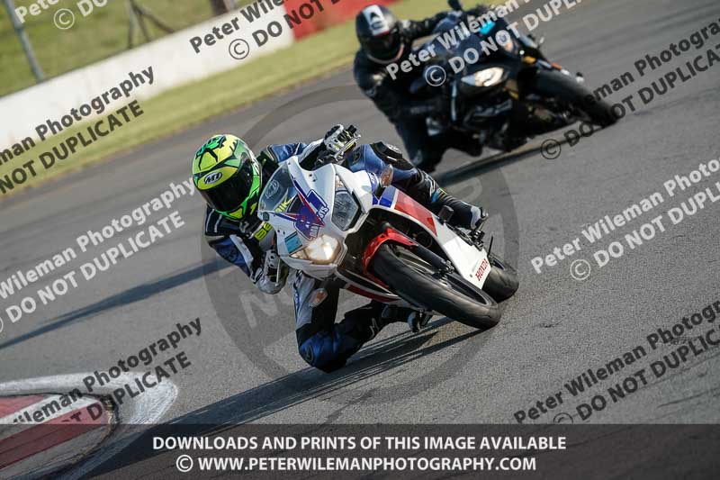 donington no limits trackday;donington park photographs;donington trackday photographs;no limits trackdays;peter wileman photography;trackday digital images;trackday photos